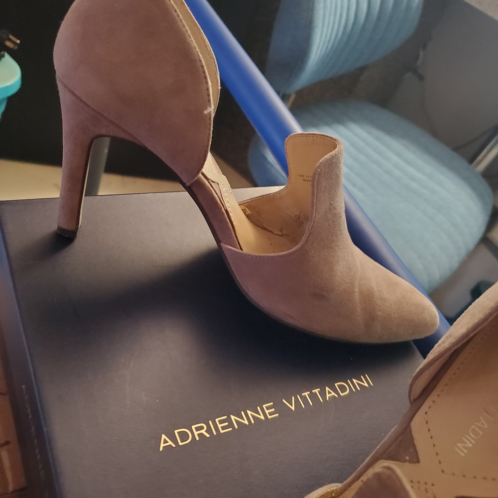 Adrienne Vittadini Women's Beige Suede Heels
